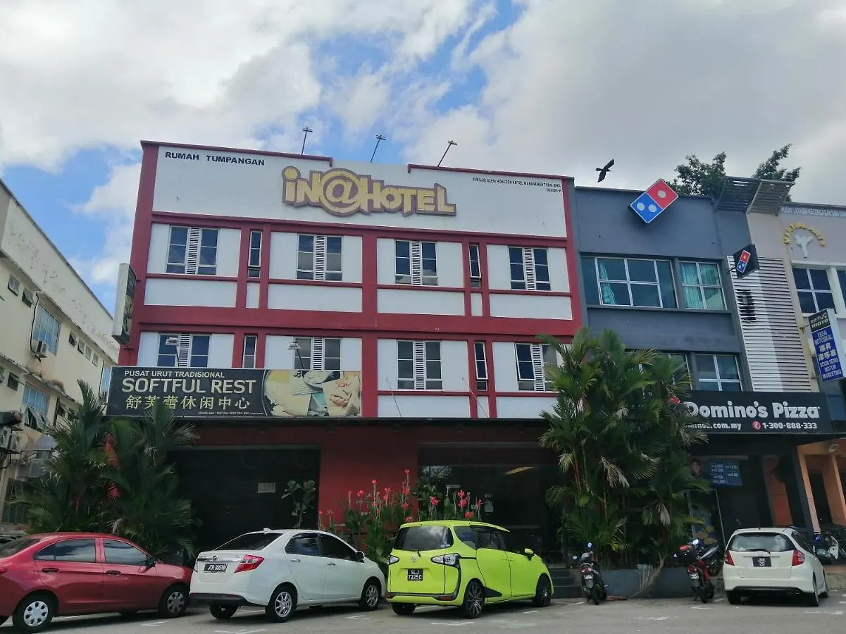 Oyo 89810 In@Hotel Taman Gaya Johor Bahru Malaysia